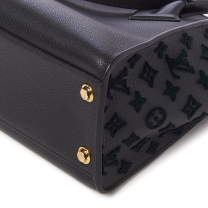 Louis Vuitton Calfskin Monogram Tufting On My Side Black 5 of 9