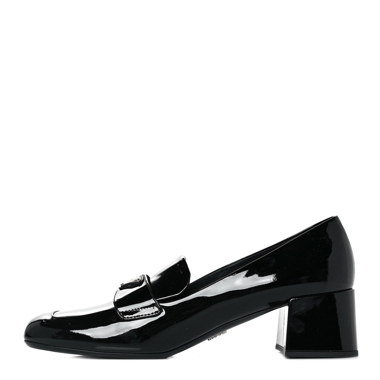 Vernice Metal Triangle Logo Loafers 37 Black