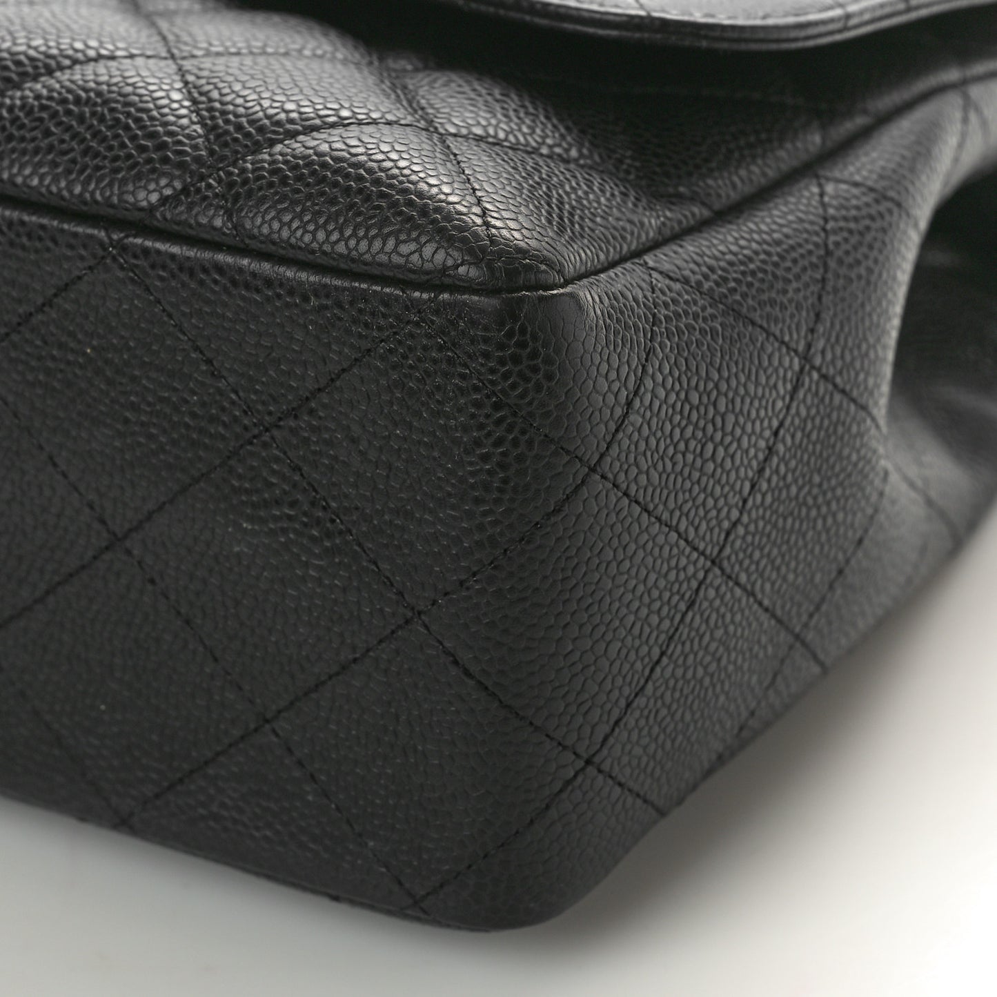 Caviar Quilted Jumbo Single Flap Black