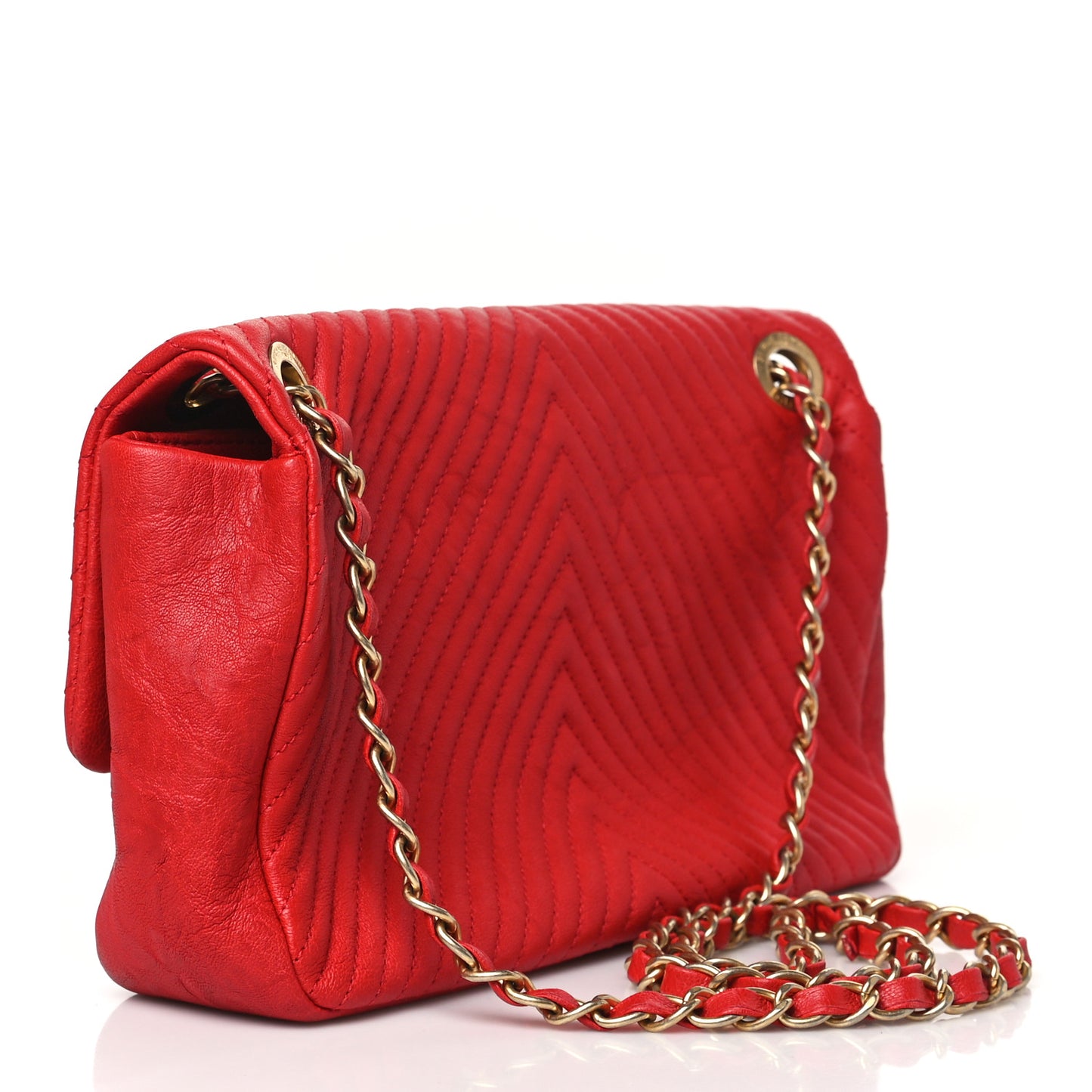 Calfskin Surpique Chevron Medium Flap Red