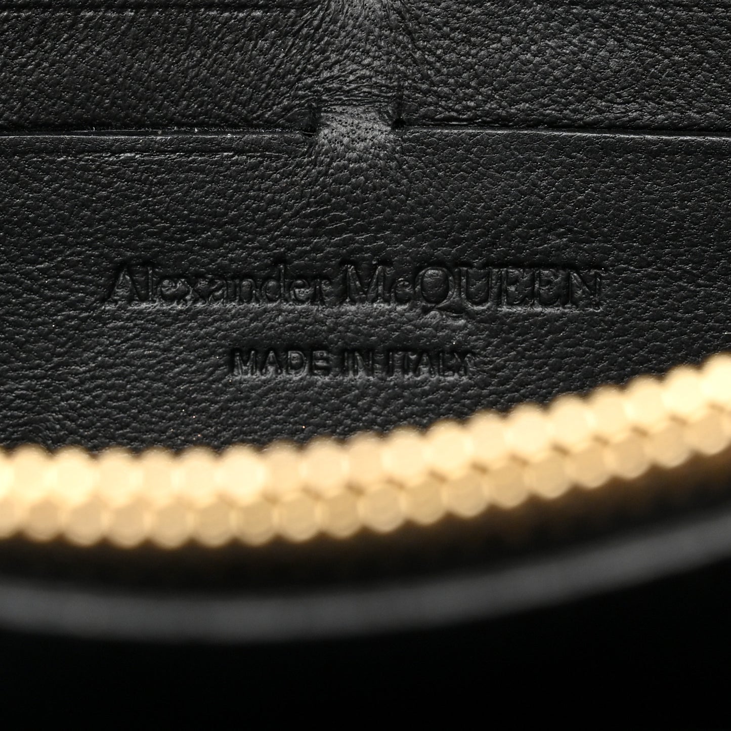 Pebbled Calfskin Skull Wallet on Chain Black