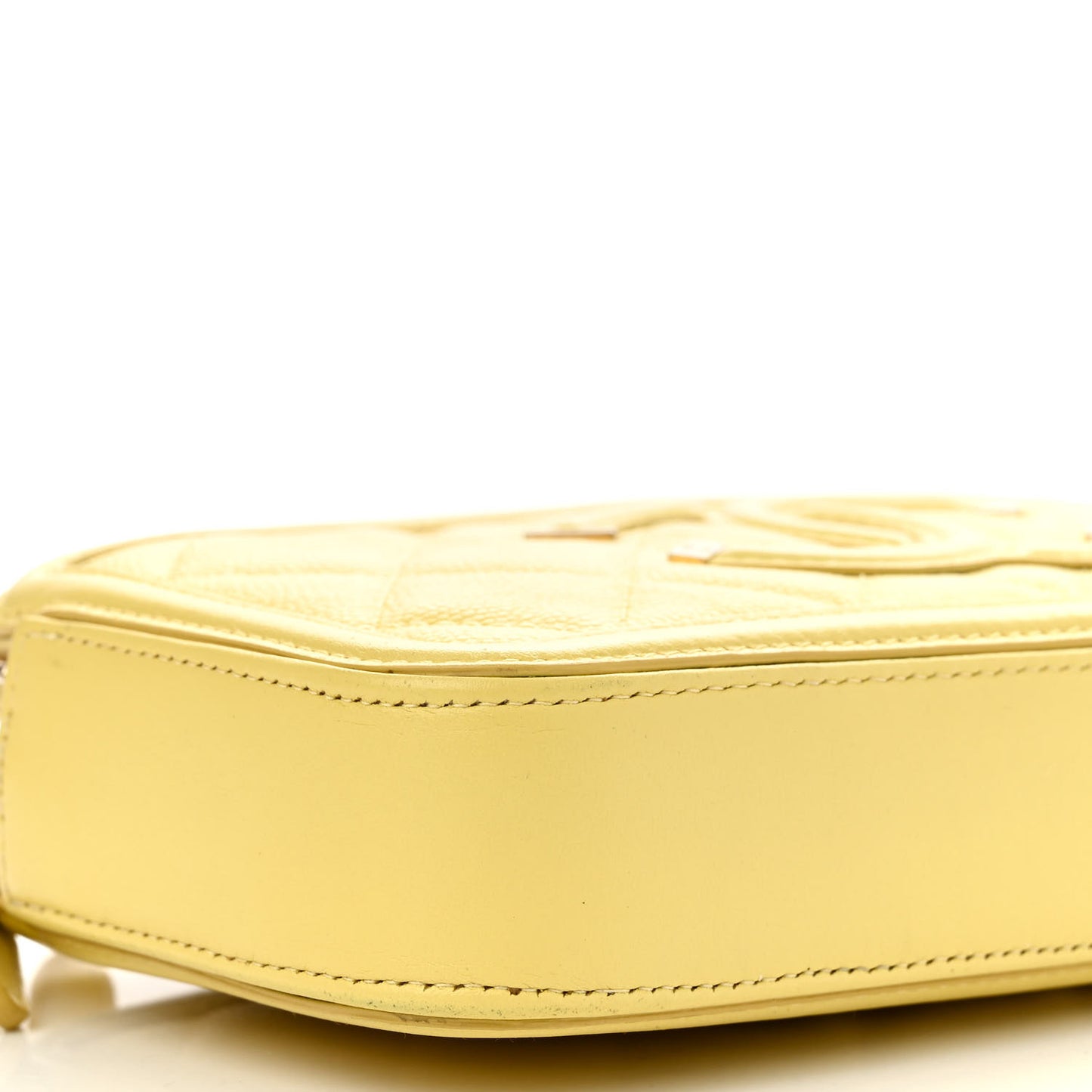Caviar Quilted CC Filigree Clutch With Chain Yellow