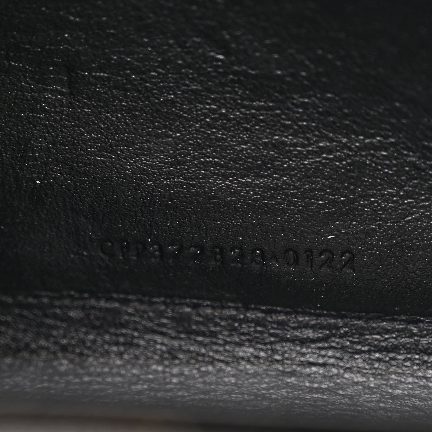 Saint Laurent Grain De Poudre Matelasse Chevron Monogram Chain Wallet Black 9 of 12