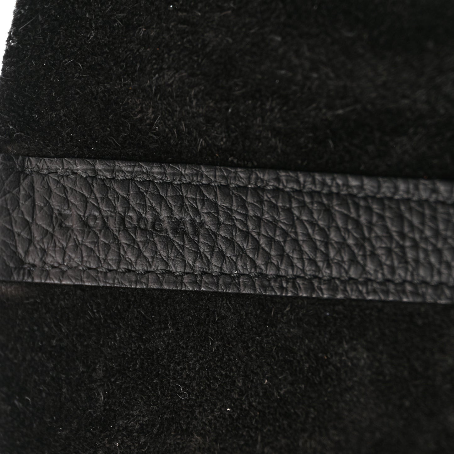 Taurillon Clemence Picotin Lock 26 GM Black