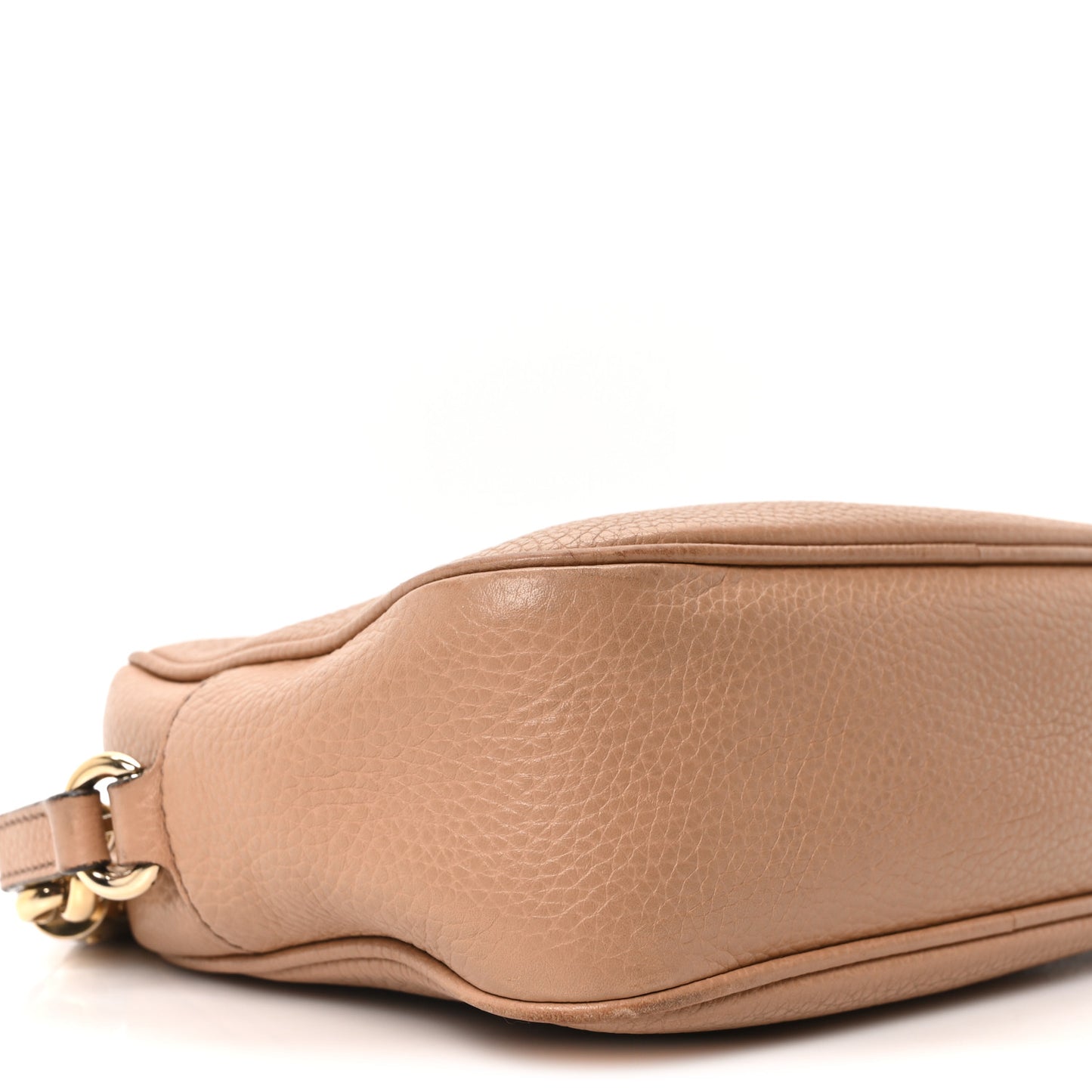Pebbled Calfskin Small Soho Disco Bag Camelia