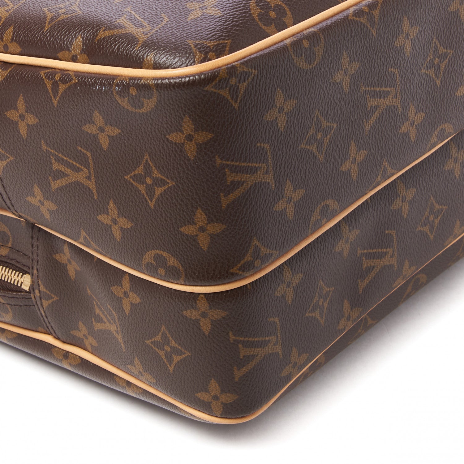 Louis Vuitton Monogram Reporter GM 8 of 9