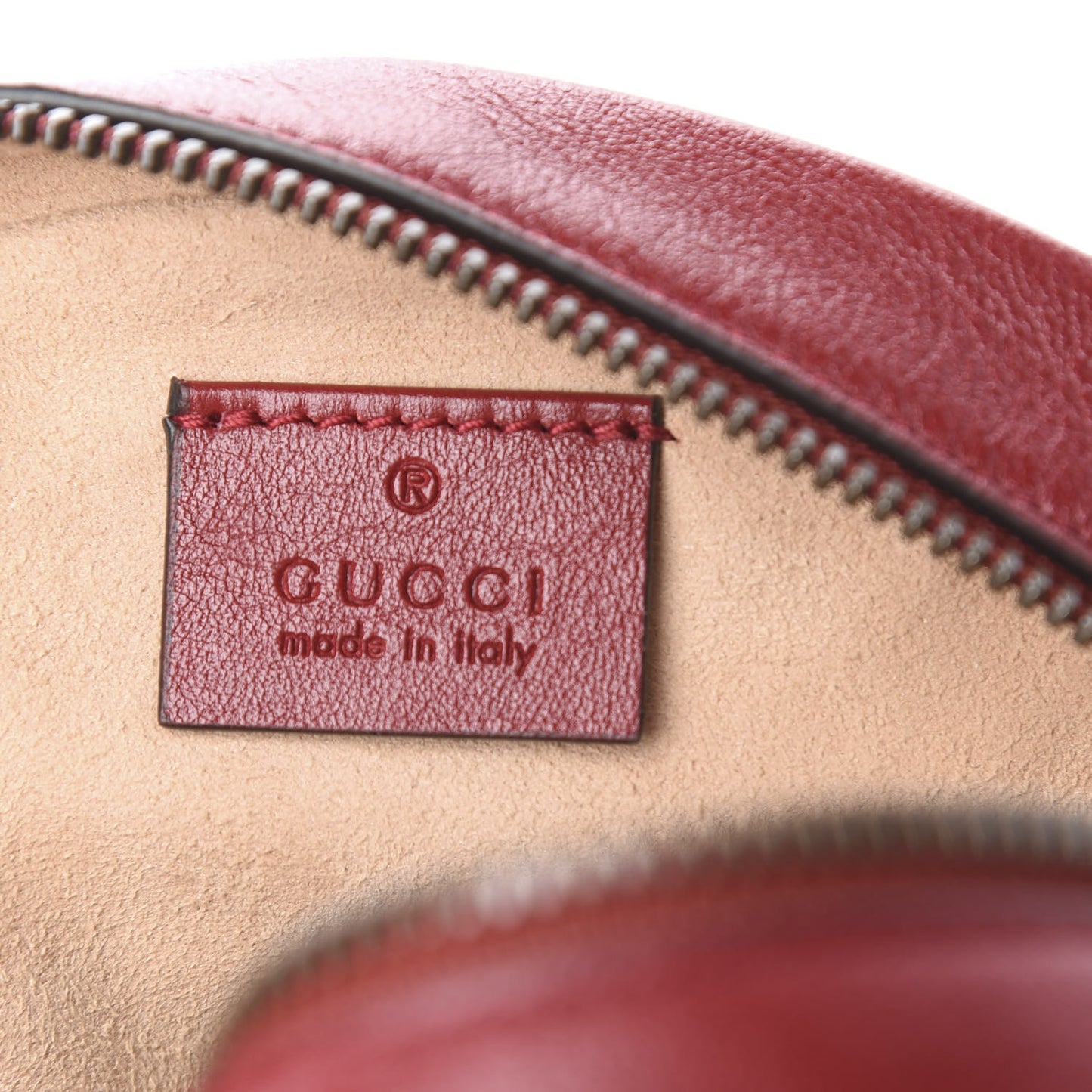 Glazed Calfskin Matelasse Heart Mini GG Marmont Round Shoulder Bag Romantic Cerise