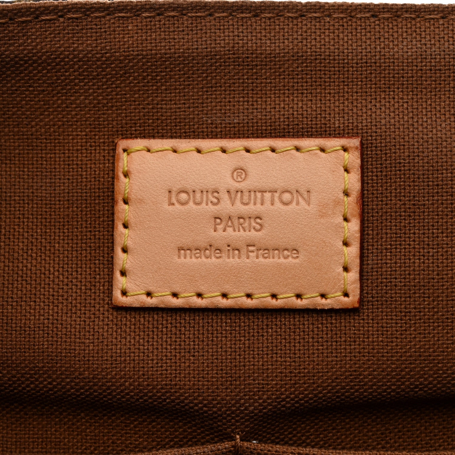 Louis Vuitton Monogram Beaubourg MM Messenger Bag 6 of 11