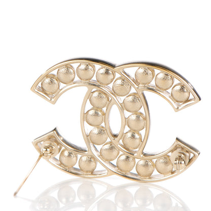 Chanel Pearl CC Brooch Light Gold 4 of 5