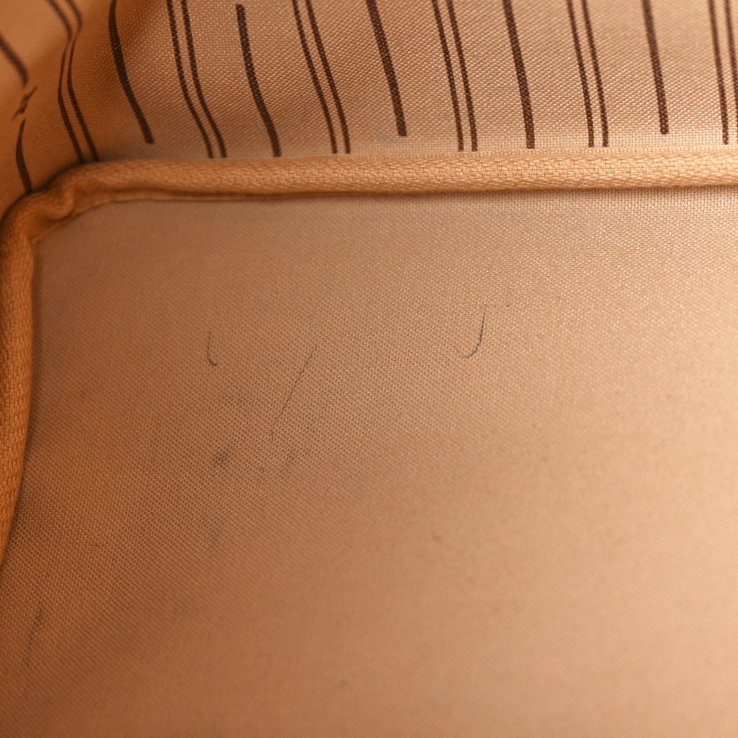 Louis Vuitton Monogram Neverfull MM 12 of 12