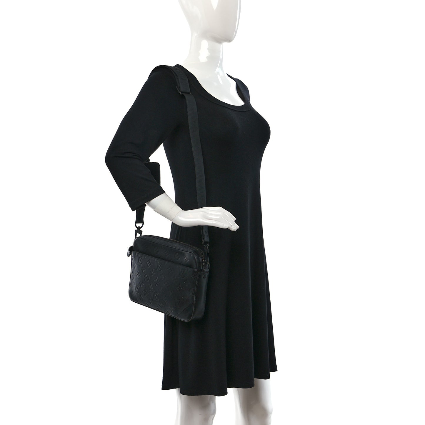 Calfskin Monogram Shadow Duo Messenger Black