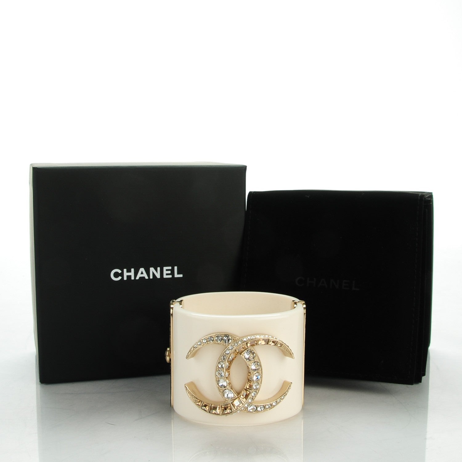 Chanel Resin Crystal Dubai Crescent Moon CC Cuff White Gold 4 of 5