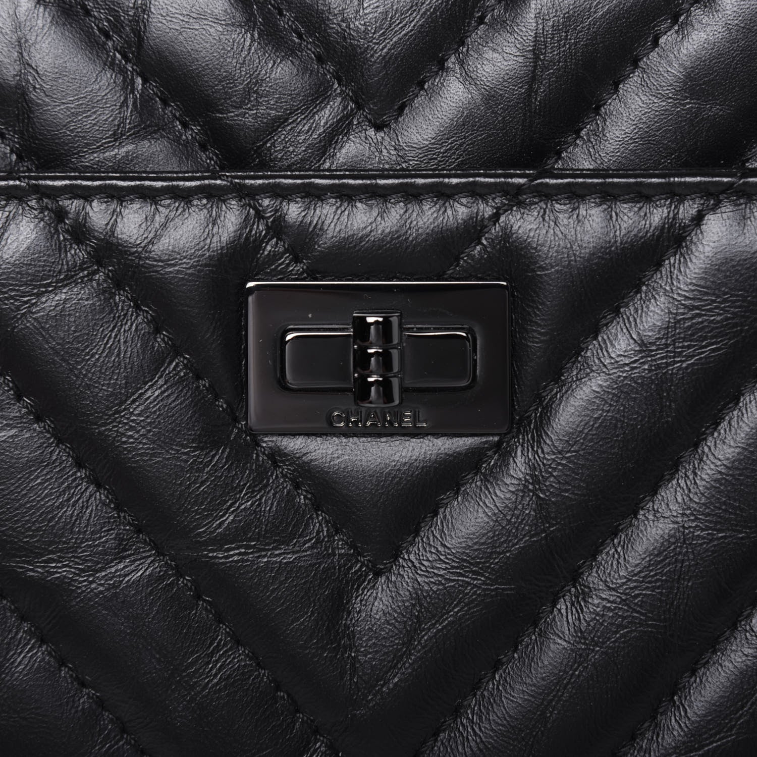 Chanel Aged Calfskin Chevron Mini Reissue Camera Case So Black 12 of 13