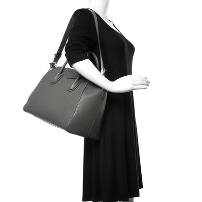 Givenchy Sugar Goatskin Medium Antigona Dark Grey 3 of 11