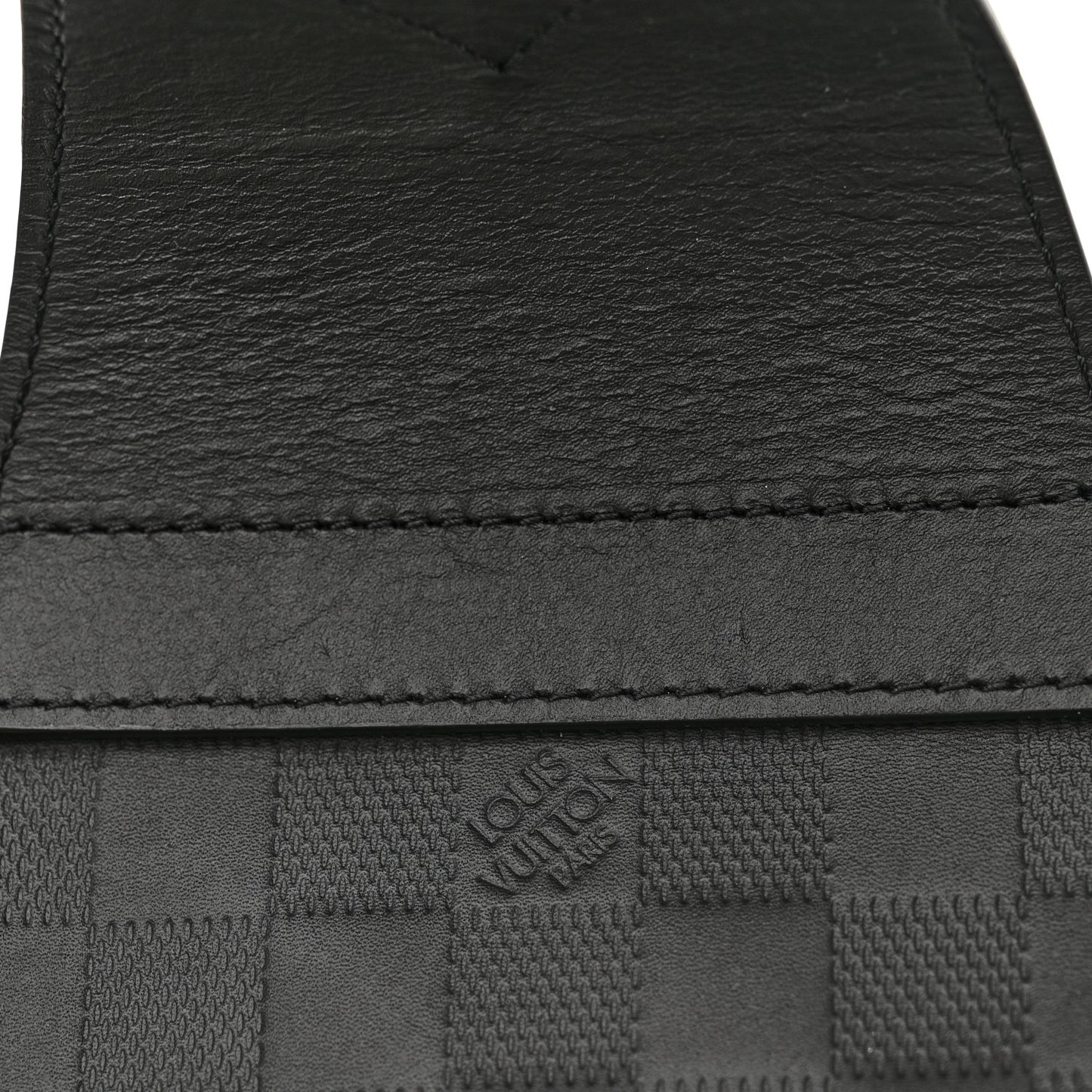 Damier Infini Avenue Sling Bag Onyx