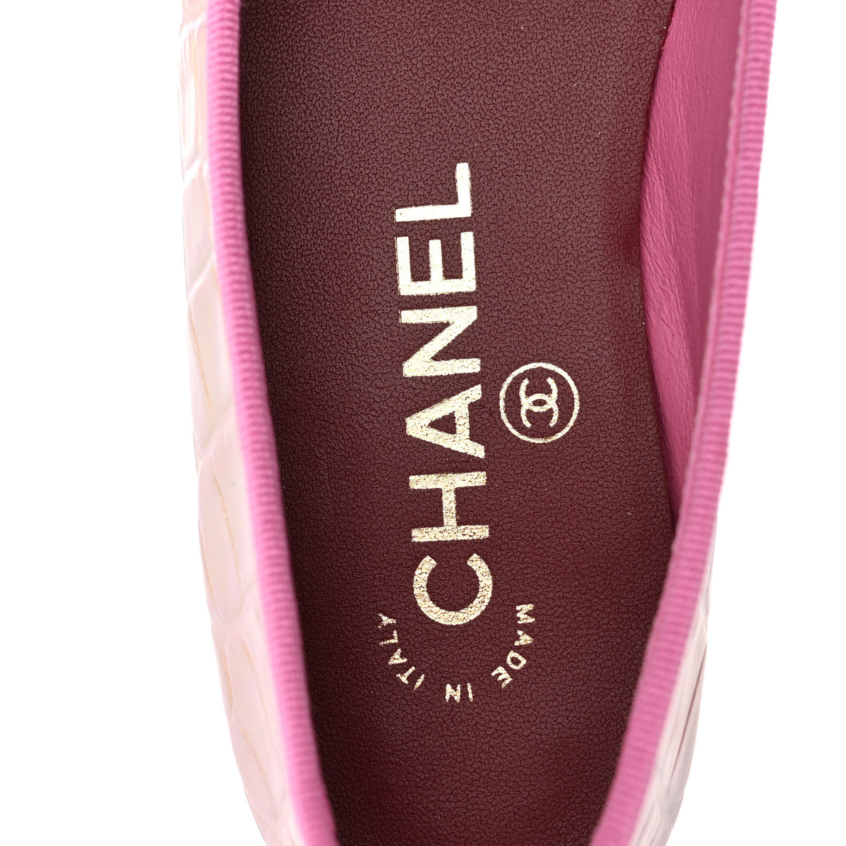 Iridescent Calfskin Crocodile Embossed Ballerina Flats  35.5 Pink