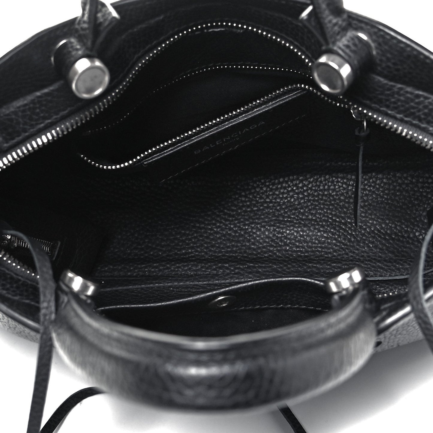 Veau Grana Perforated Blackout Hardware S City Black