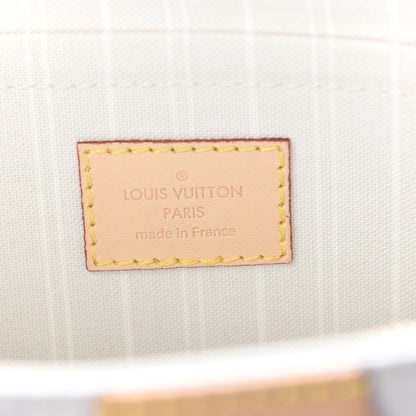 Louis Vuitton Monogram Giant By The Pool Multi Pochette Accessories Brume 6 of 8