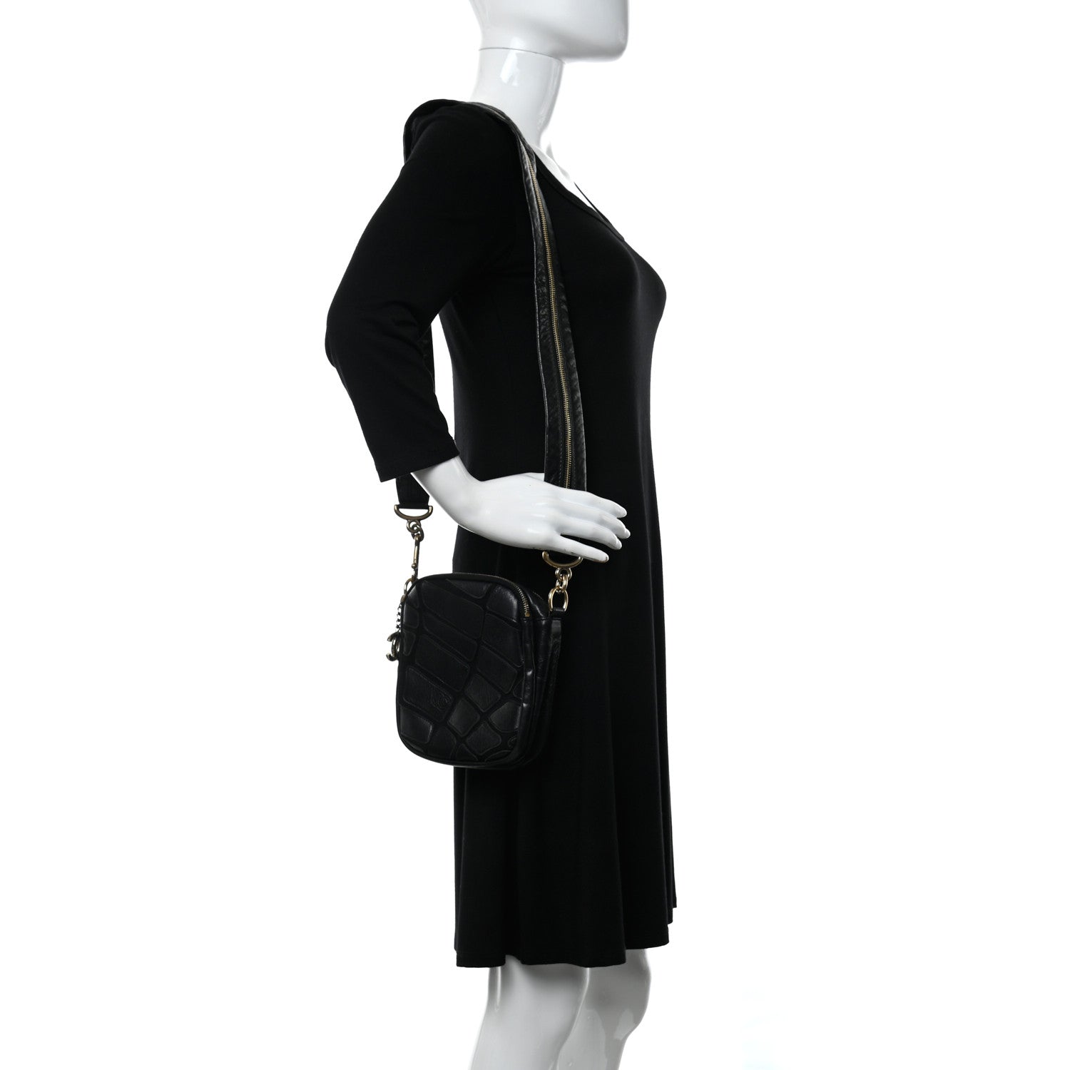 Chanel Lambskin Jersey Scales Zipper Shoulder Bag Black 2 of 10