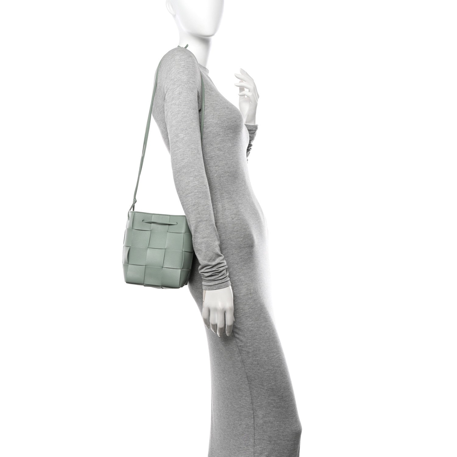 Bottega Veneta Nappa Maxi Intrecciato Small Cassette Bucket Bag New Sauge 2 of 9