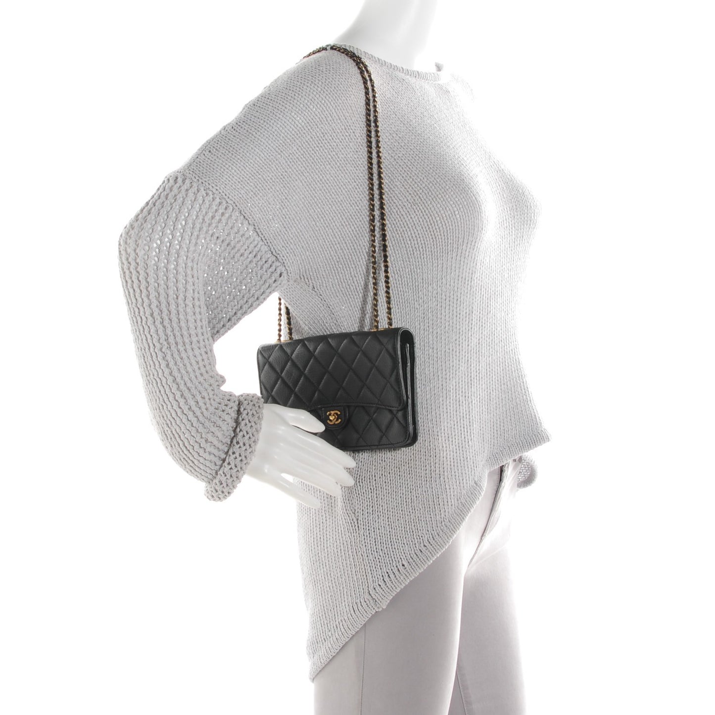 Goatskin Quilted CC Eyelet Wallet On Chain Black