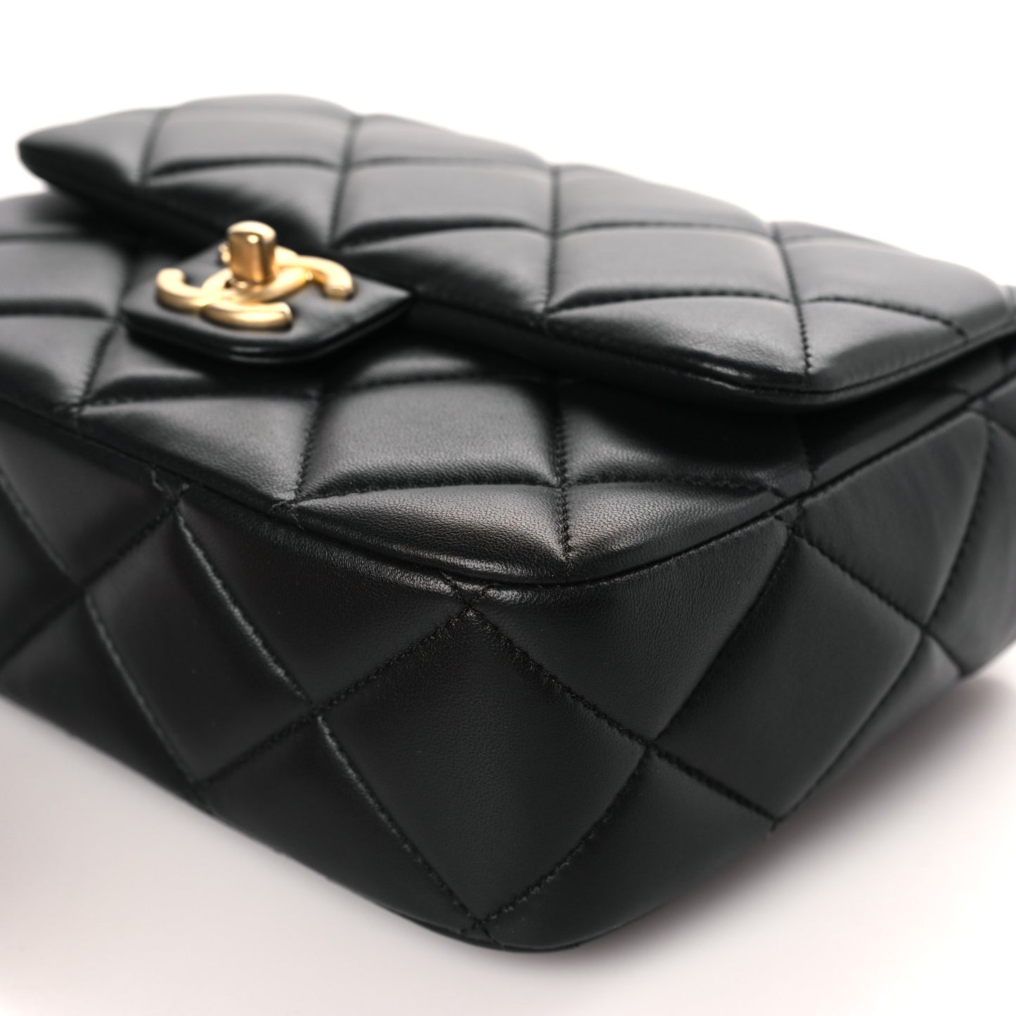 Lambskin Enamel Pearl Quilted Mini Charm Me Square Flap Black