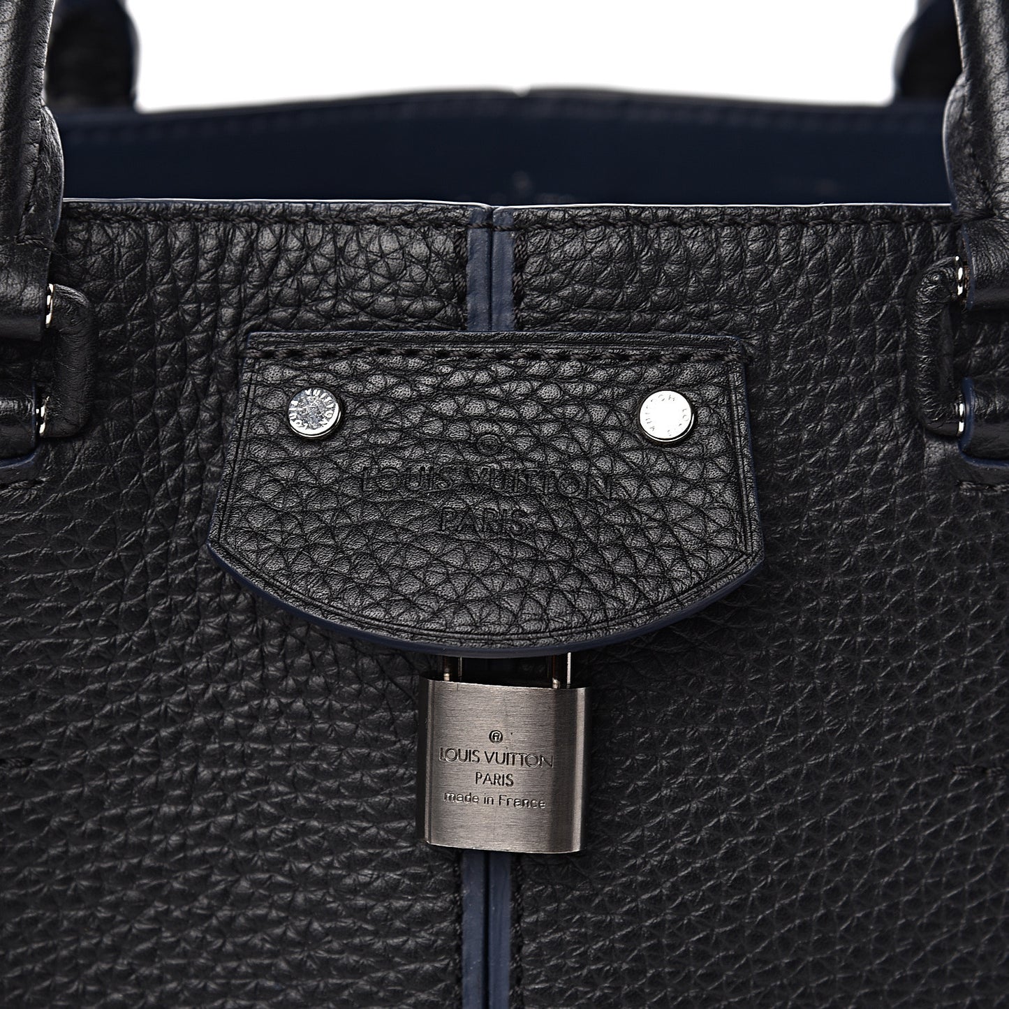 Taurillon Pernelle Black