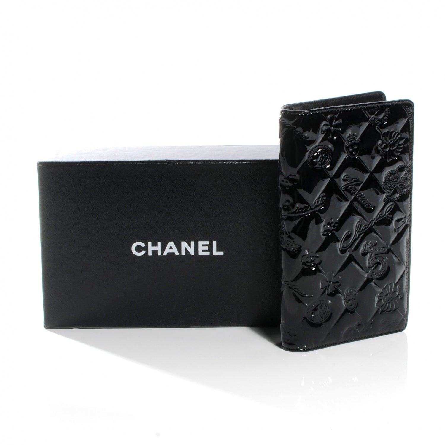 Chanel Patent Calfskin Lucky Symbols Yen Wallet Black 10 of 10