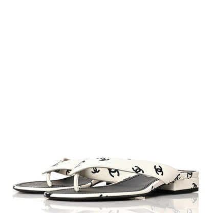 Chanel Lambskin Printed CC Thong Sandals 38 White Black 3 of 9