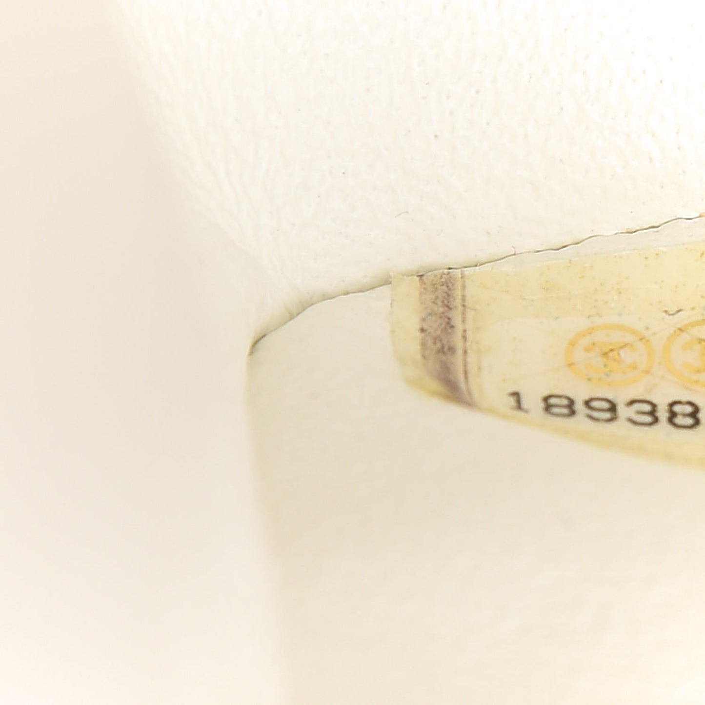 Caviar Quilted Jumbo Double Flap White