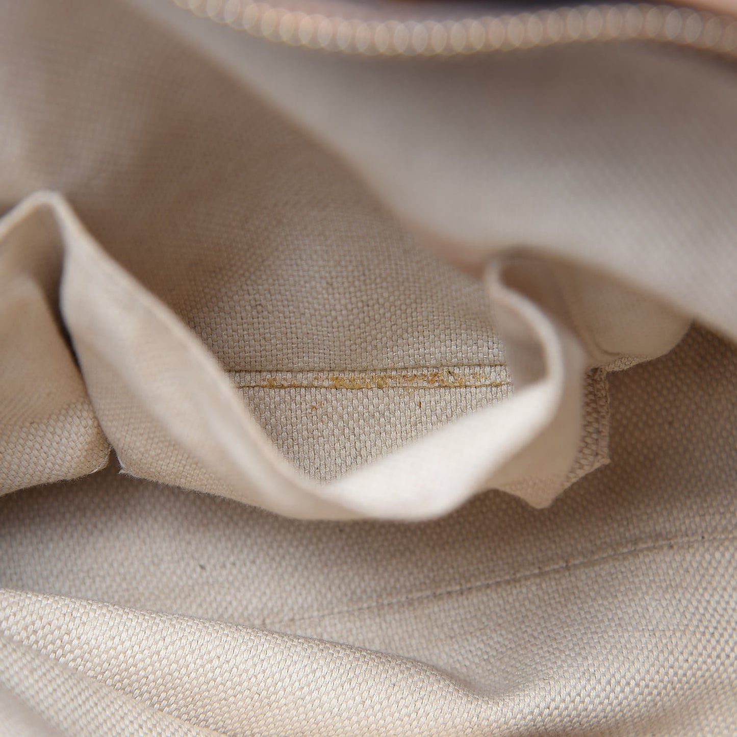 Pebbled Calfskin Small Soho Top Handle Bag Camelia
