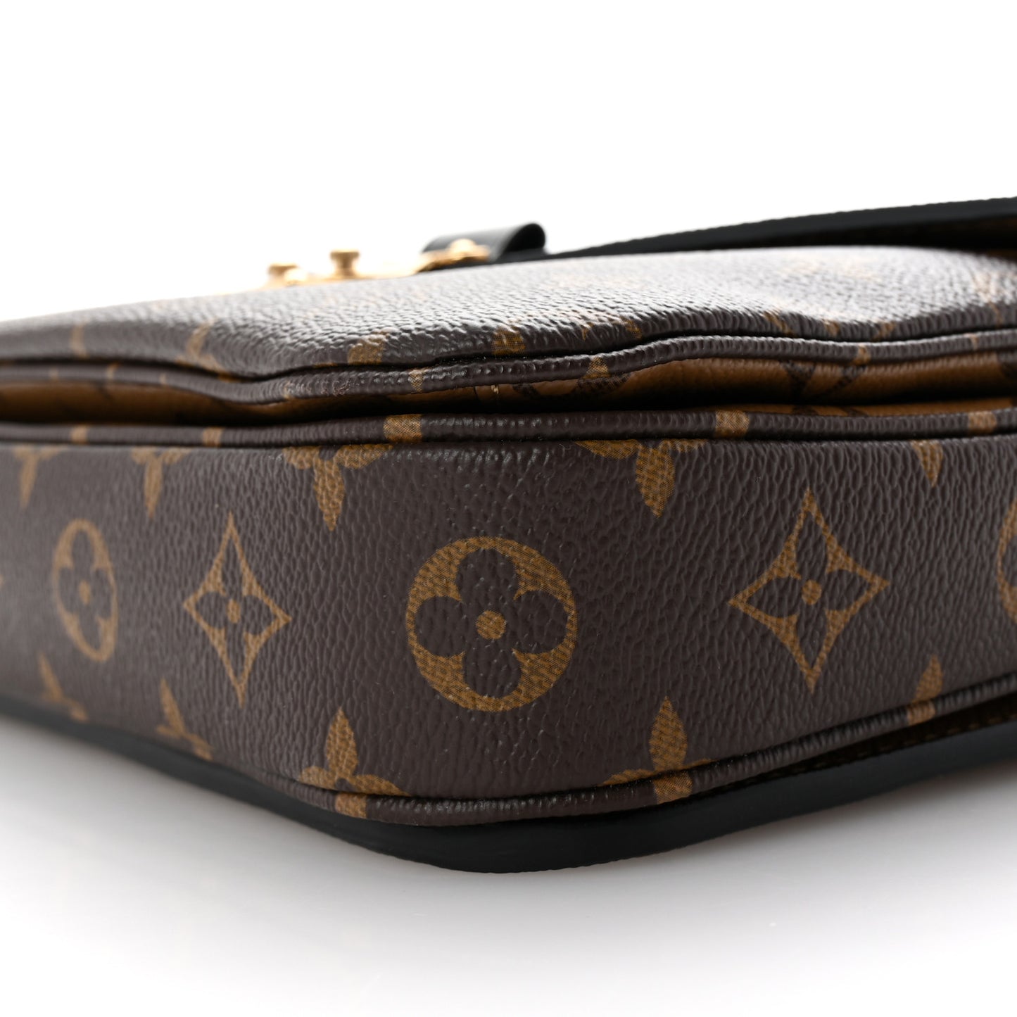 Reverse Monogram Pochette Metis