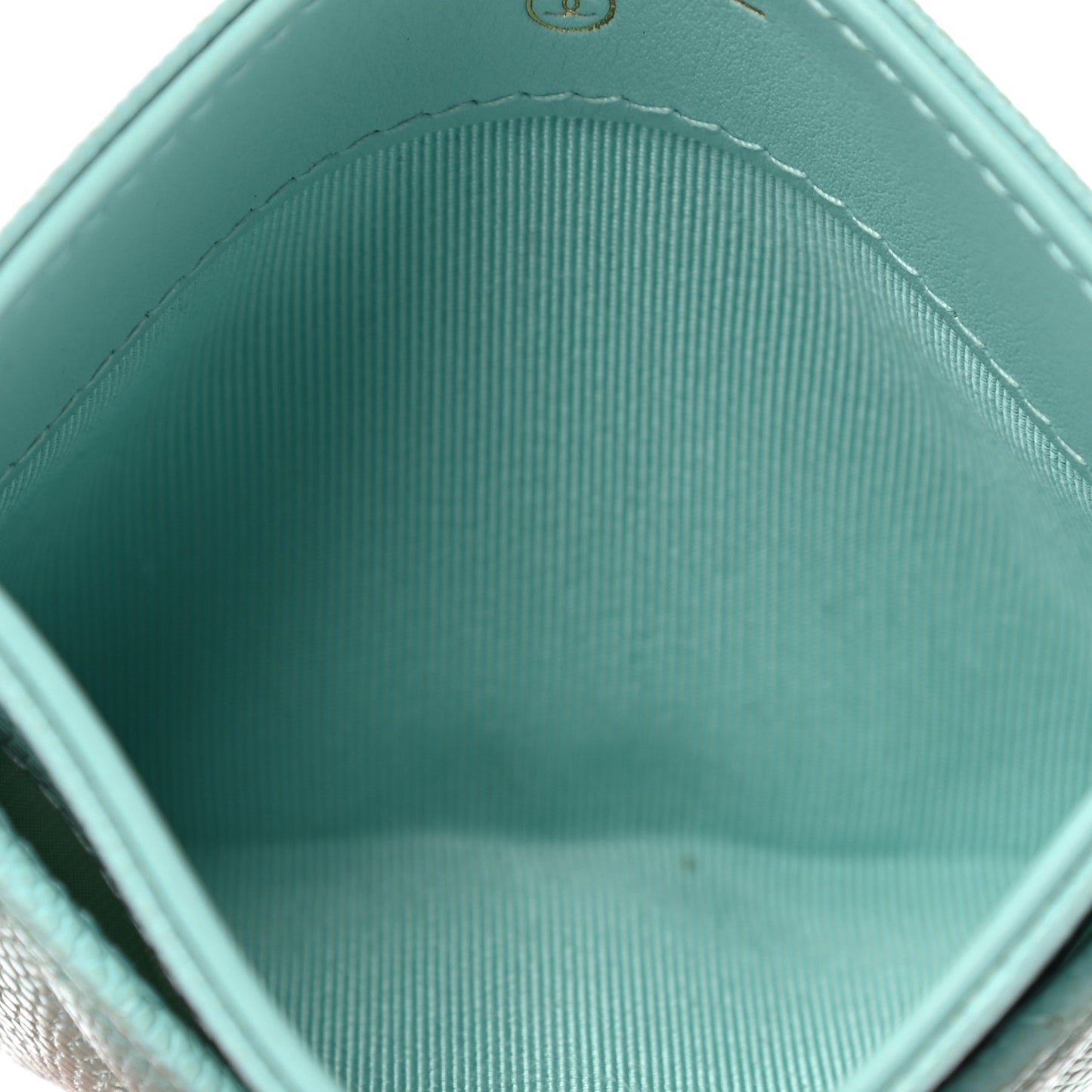 Caviar Quilted Card Holder Light Blue