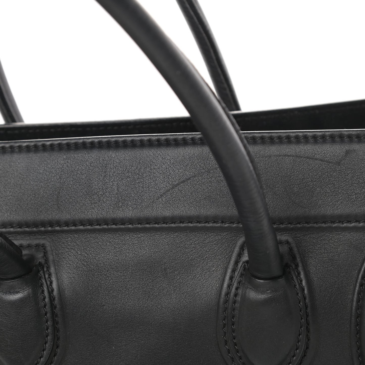 Smooth Calfskin Medium Phantom Luggage Black