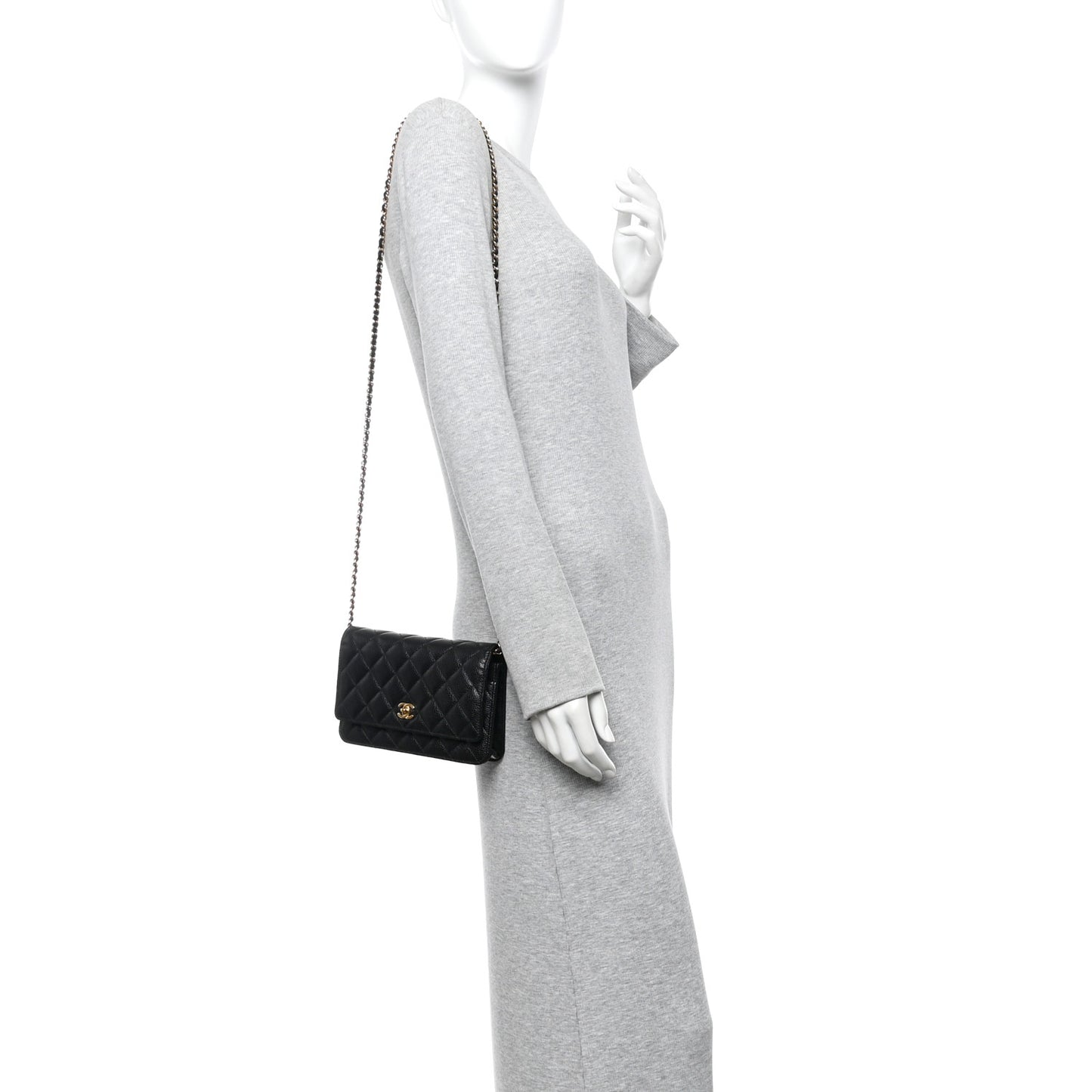 Caviar Quilted CC Turnlock Wallet On Chain WOC Black