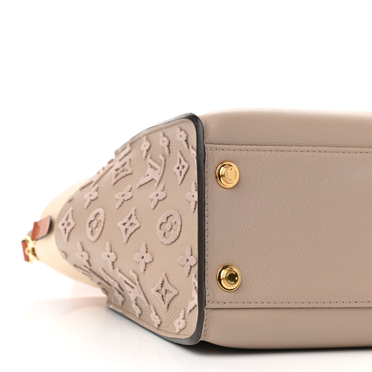Calfskin Monogram Tufting On My Side Galet