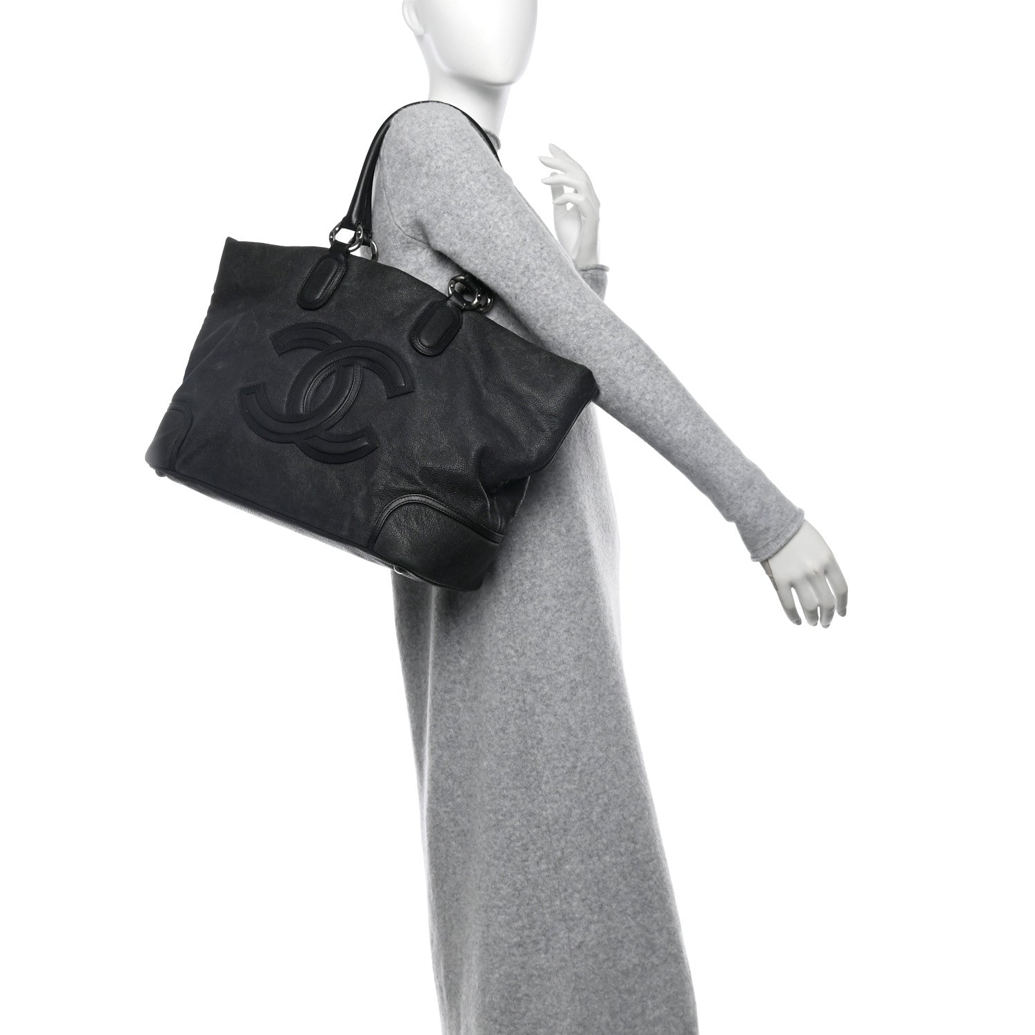 Chanel Washed Calfskin Tote Black 2 of 13
