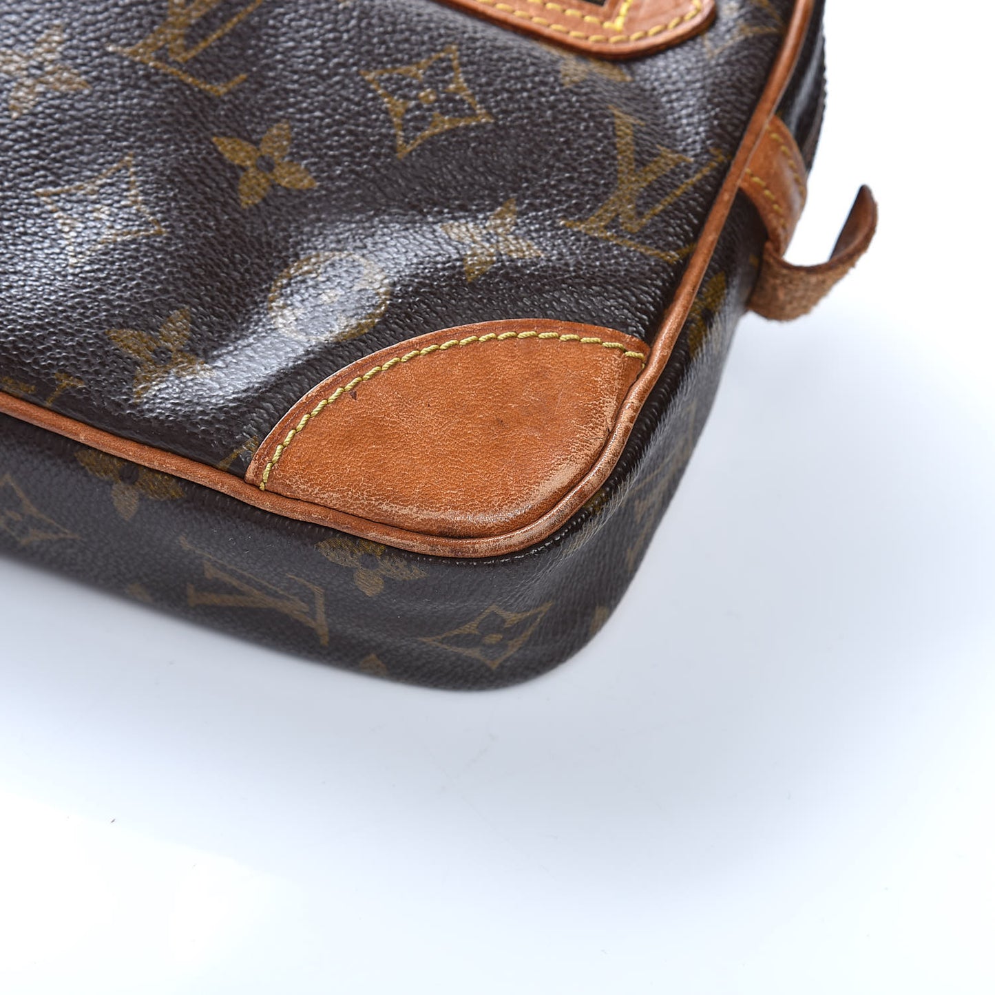 Monogram Pochette Marly Dragonne 26