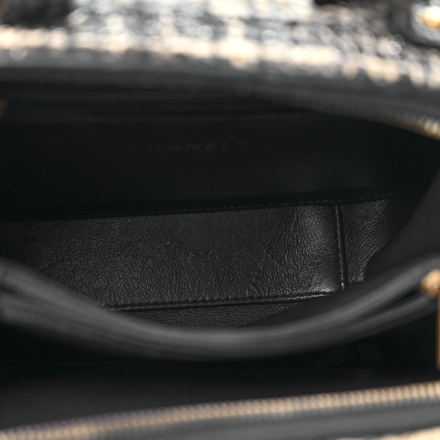 Tweed Snakeskin Quilted Medium CC Filigree Vanity Case Dark Navy