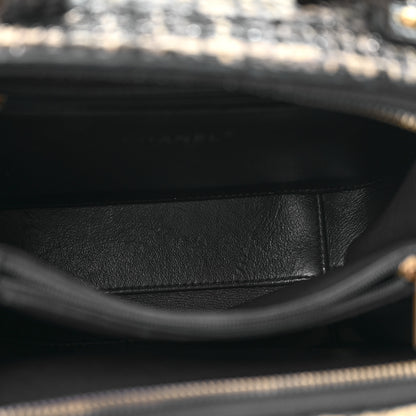 Chanel Tweed Snakeskin Quilted Medium CC Filigree Vanity Case Dark Navy 5 of 14
