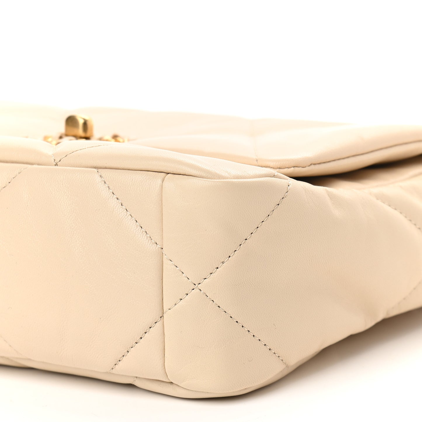 Lambskin Quilted Medium Chanel 19 Flap Beige