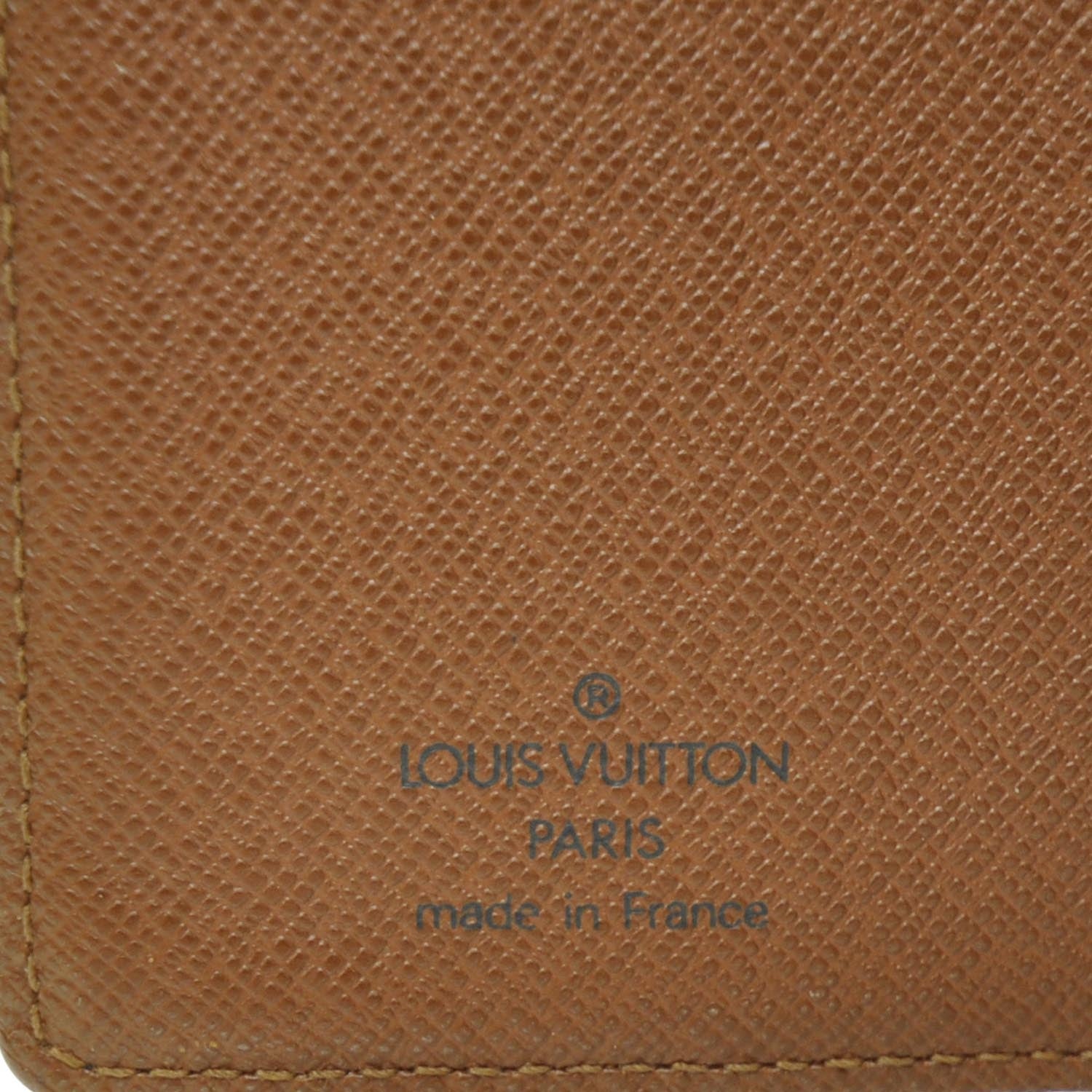 Louis Vuitton Monogram Small Ring Agenda 7 of 8