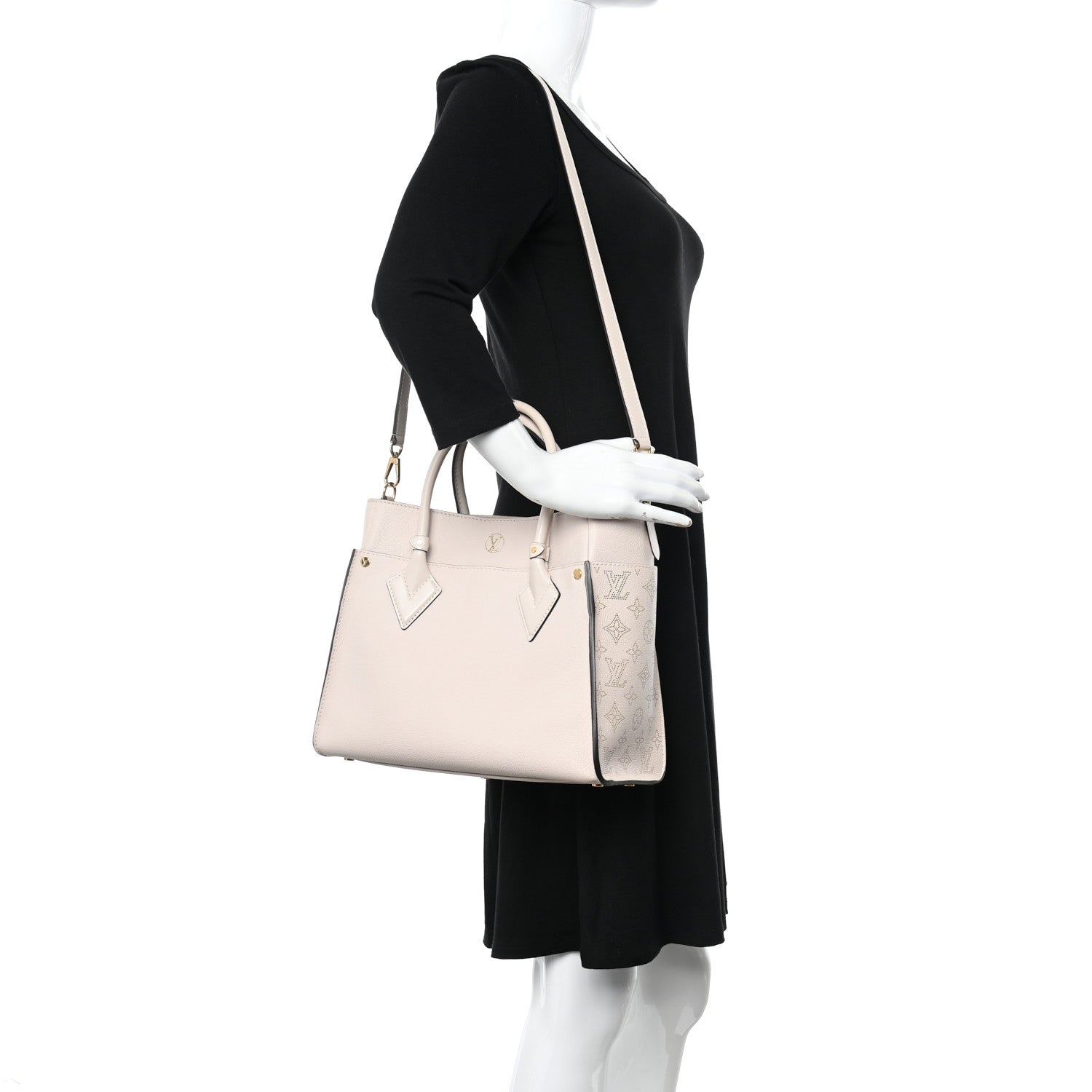 Louis Vuitton Mahina On My Side Greige 2 of 10