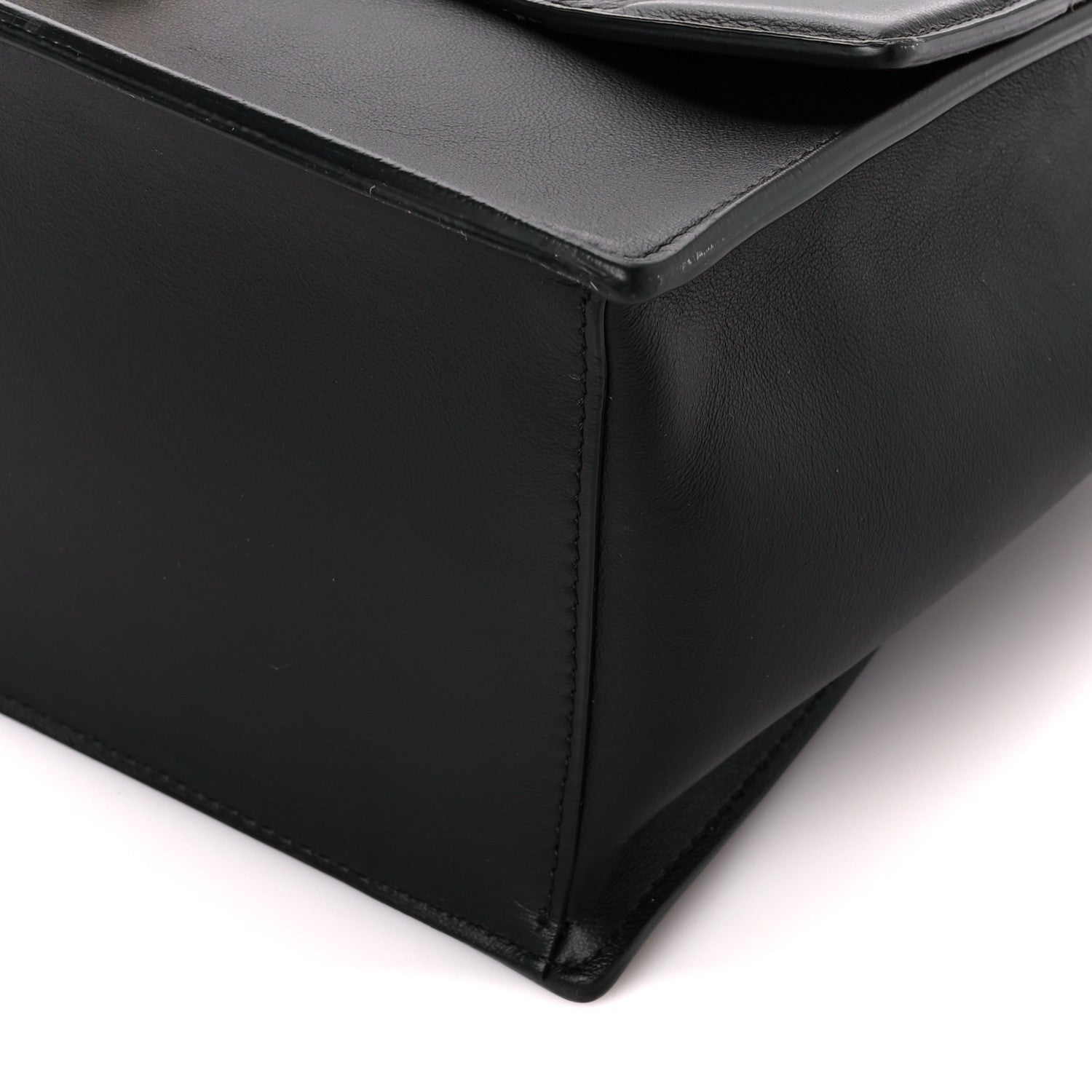 Fendi Vitello Grace Matte Kan U Shoulder Bag Black 11 of 11