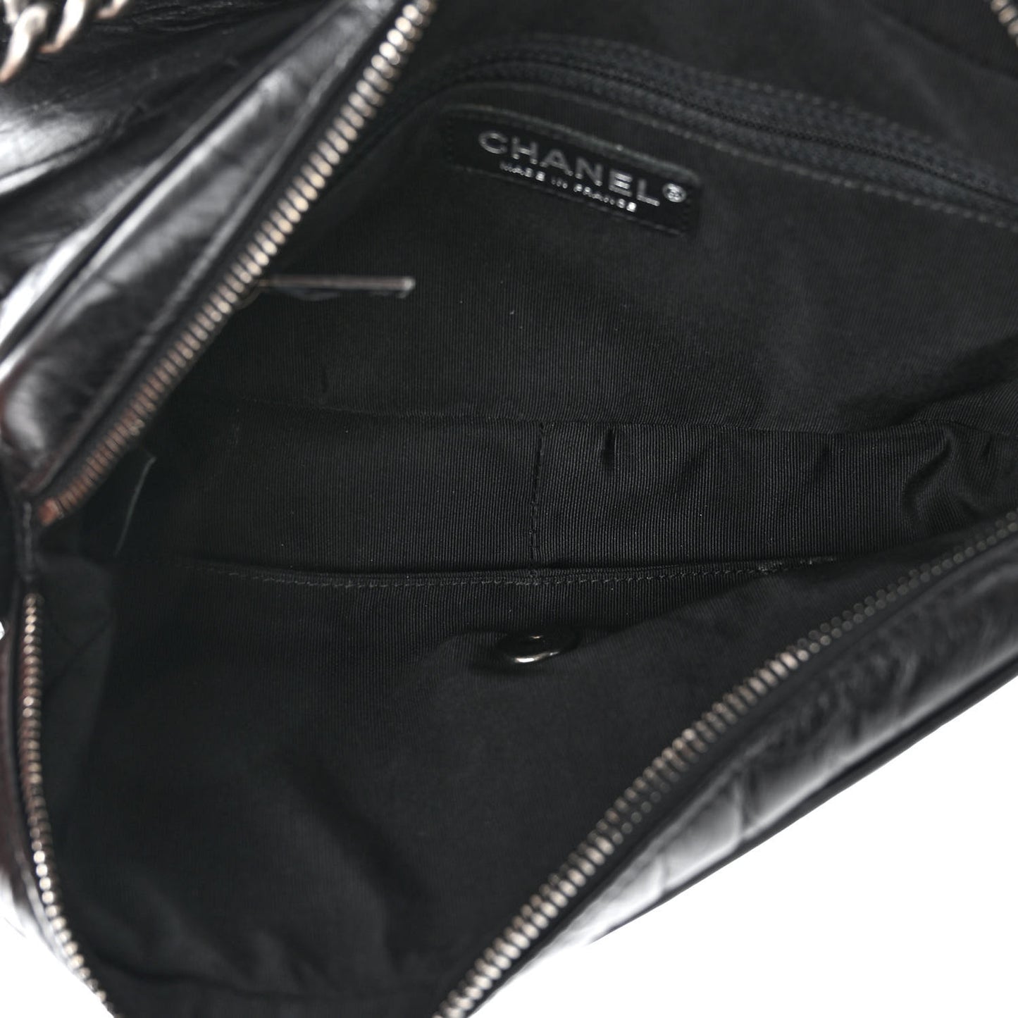 Crumpled Calfskin Quilted Medium Casual Rock Flap Black
