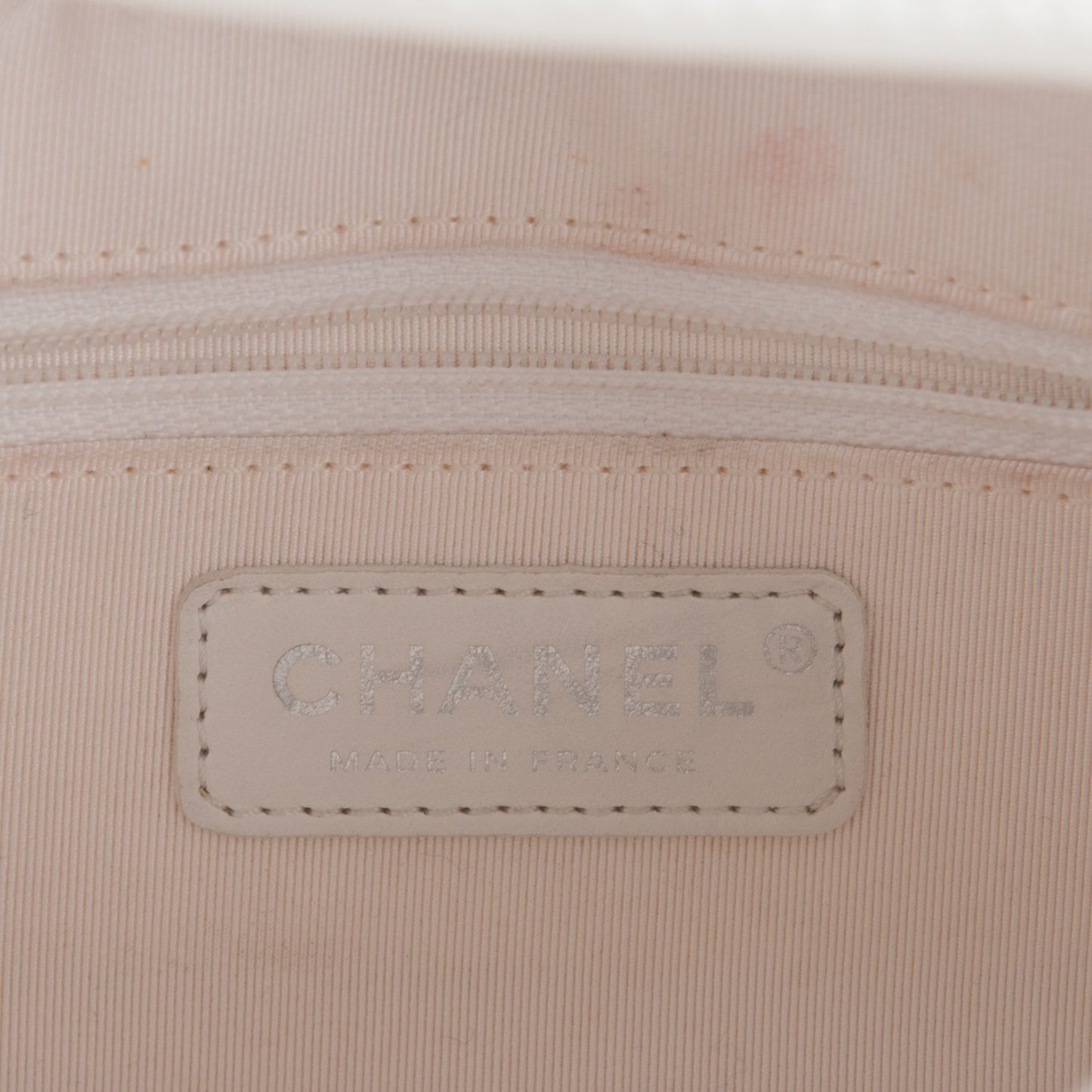 Calfskin Quilted CC Shoulder White