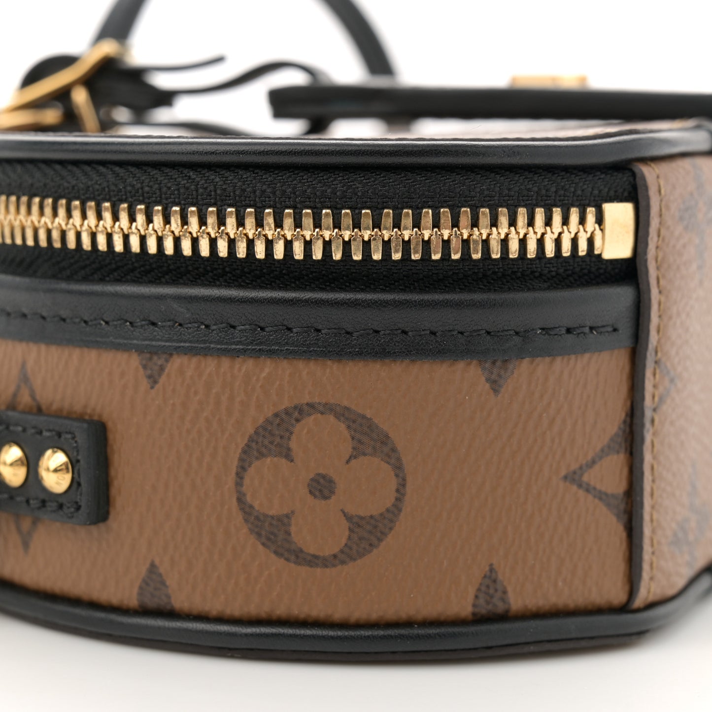 Reverse Monogram Mini Boite Chapeau