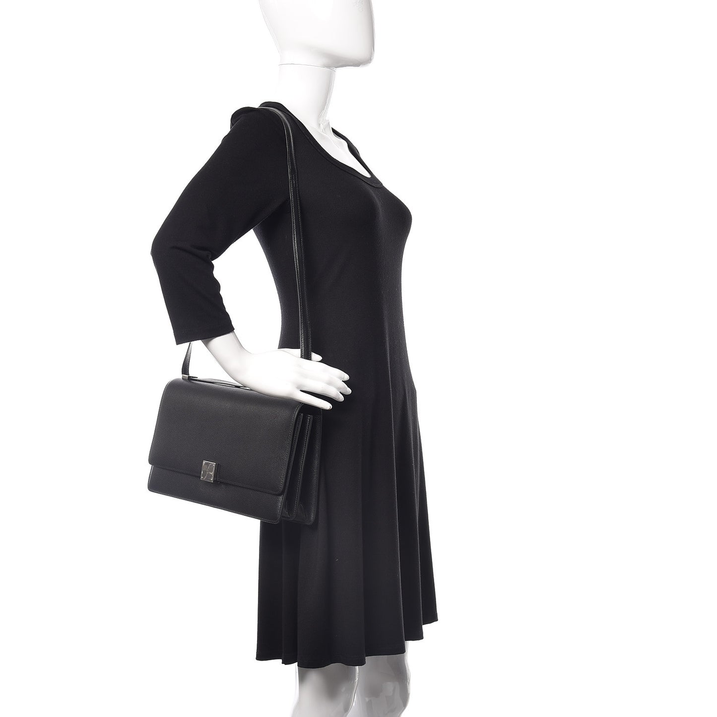 Baby Grained Calfskin Medium Case Flap Black