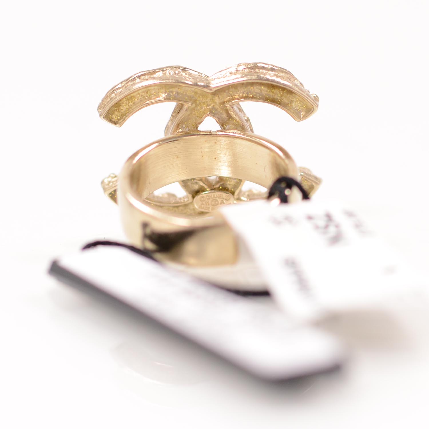 Chanel Pearl CC Ring 7 4 of 5