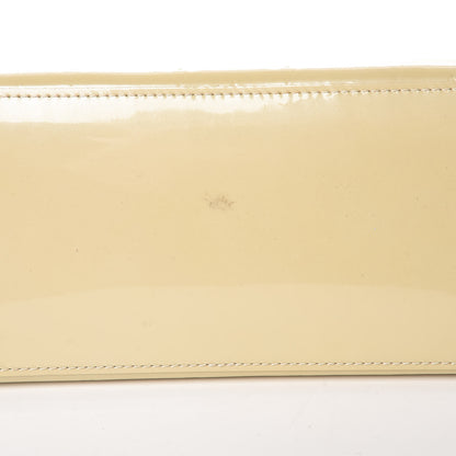 Louis Vuitton Vernis Wilshire PM Blanc Corail 11 of 13